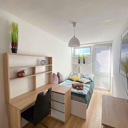 Bright room №3 Grzybowska 9 Warszawa Zewnętrze zdjęcie