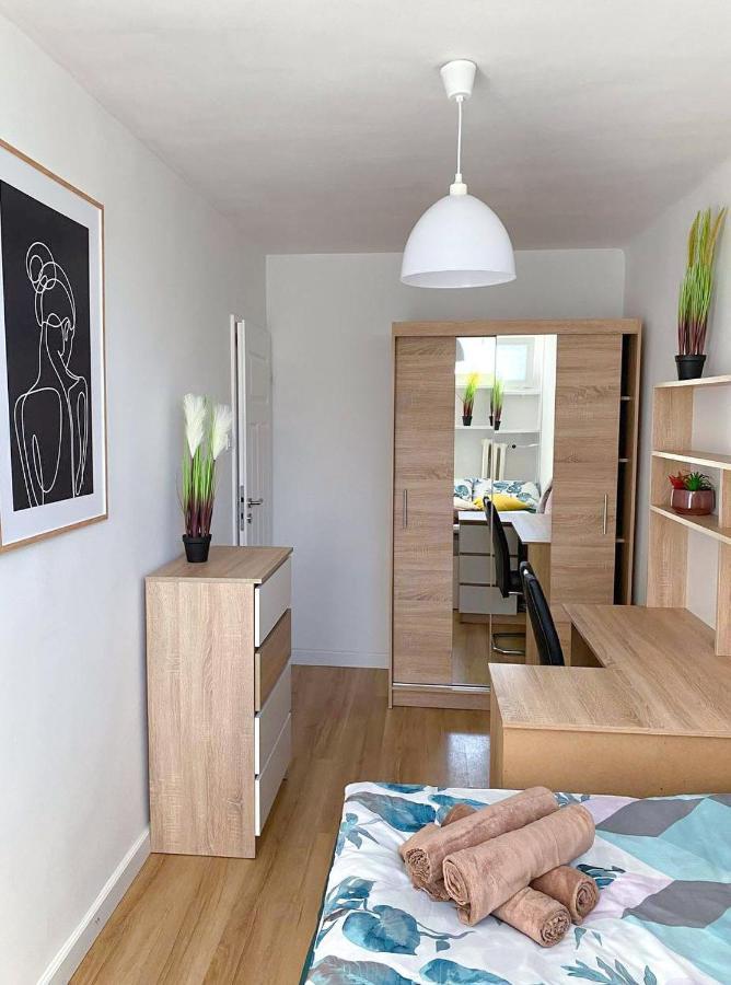 Bright room №3 Grzybowska 9 Warszawa Zewnętrze zdjęcie